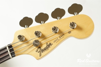 Made in Japan Traditional 60s Jazz Bass ‐ 3-Color Sunburst